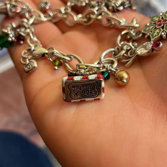 Brighton Yuletide Collection Holiday Christmas Charm Bracelet - Picture 8 of 14